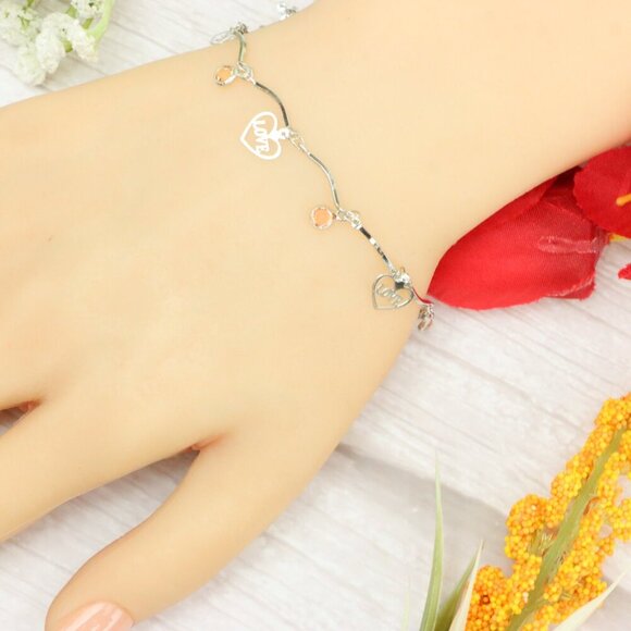 "Trendy Handmade Bracelet – A Thoughtful Gift for Girls & Women | UNVRC1002 - Picture 10 of 10